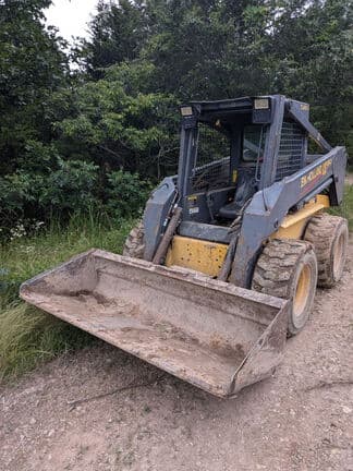 Image of New Holland LS180 equipment image 4