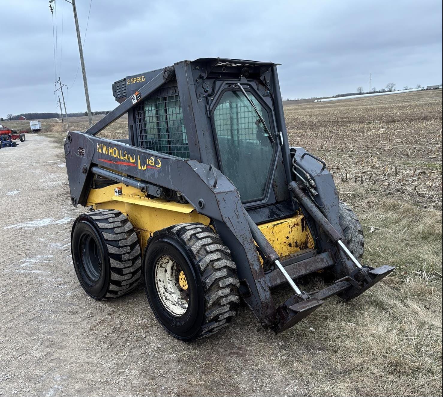 2001 New Holland LS180 Equipment Image0