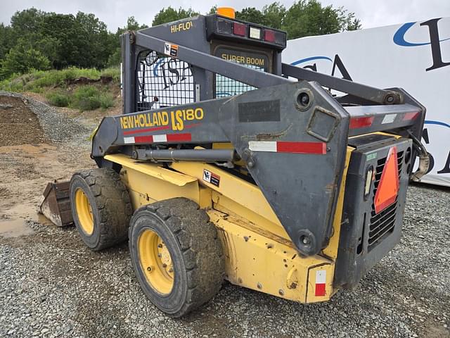 Image of New Holland LS180 equipment image 2