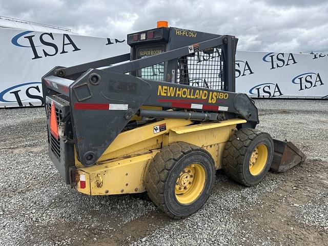 Image of New Holland LS180 equipment image 4