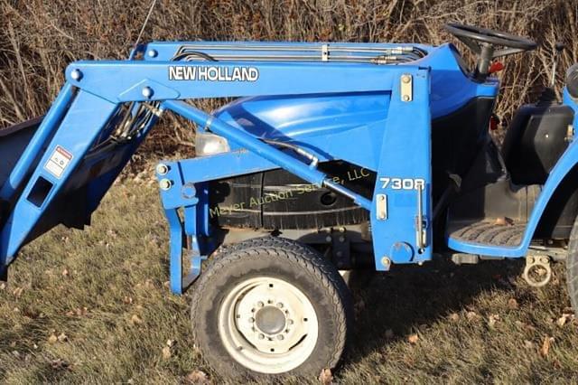 Image of New Holland TC33D equipment image 4