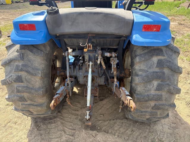 Image of New Holland TC40D equipment image 3