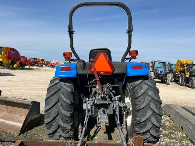 Image of New Holland TC40D equipment image 4
