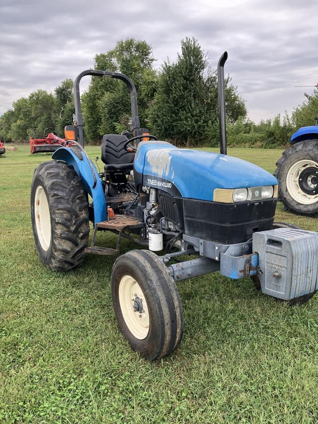 Image of New Holland TN65 equipment image 2
