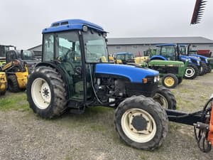 2001 New Holland TN90F Image