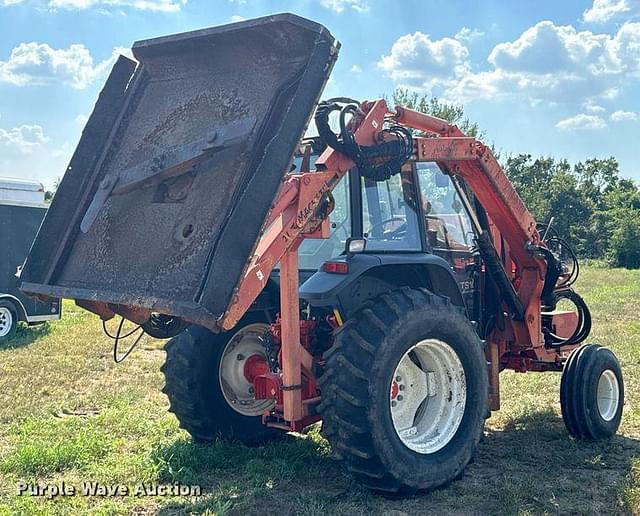 Image of New Holland TS100 equipment image 4