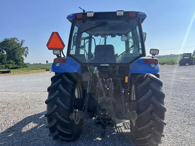 Image of New Holland TS110 equipment image 2