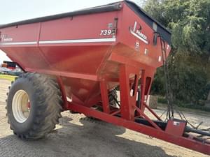 2001 Parker 739 Image