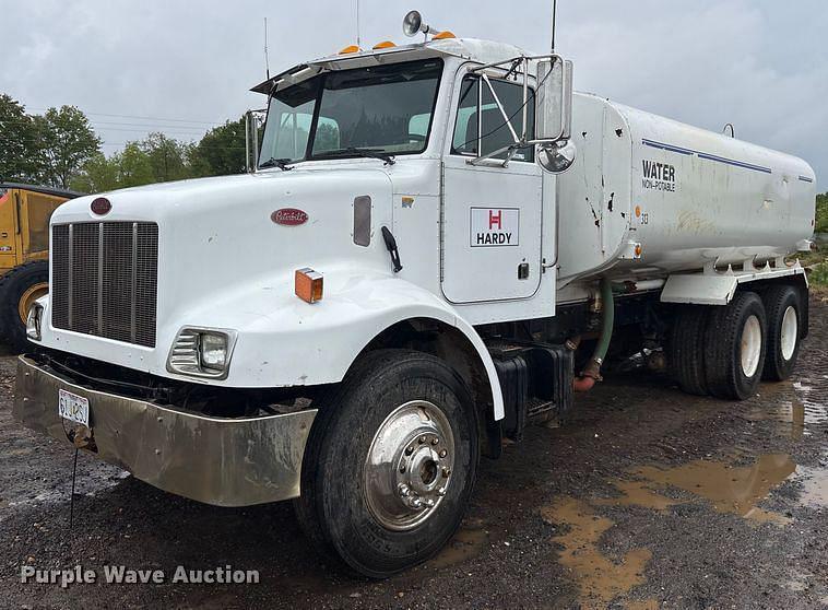 Image of Peterbilt 330 Primary image