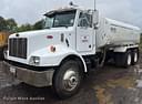 2001 Peterbilt 330 Image