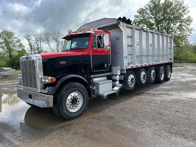 Main image Peterbilt 357