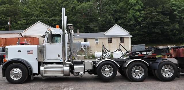 Image of Peterbilt 379 equipment image 2