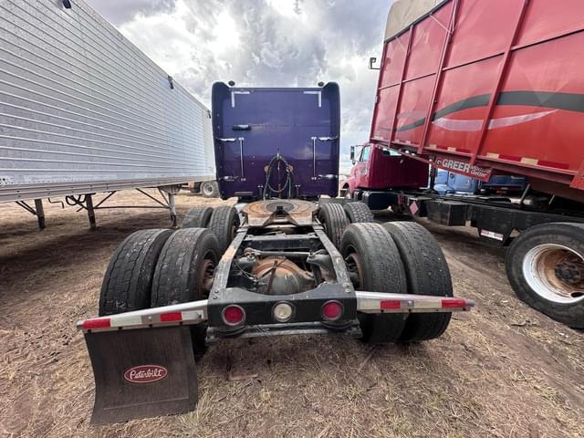 Image of Peterbilt 379 equipment image 4