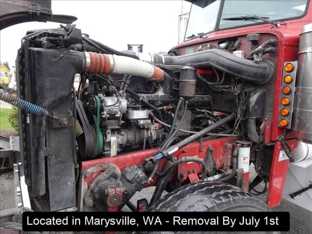 Image of Peterbilt 379 equipment image 1