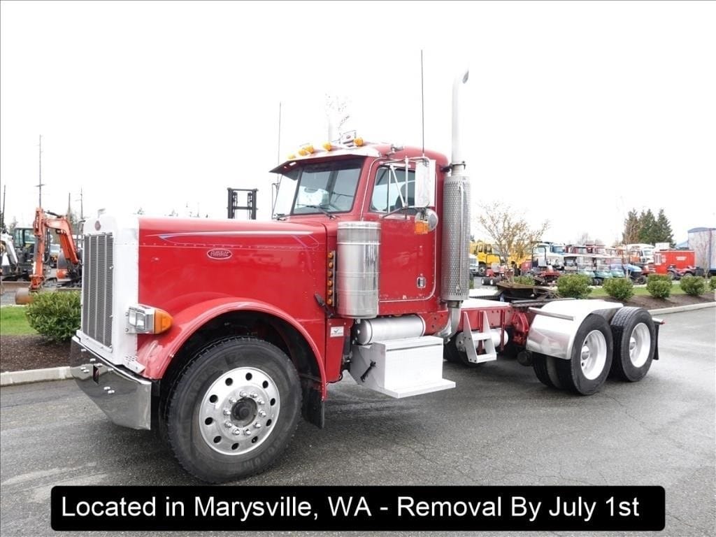 2001 Peterbilt 379 Equipment Image0