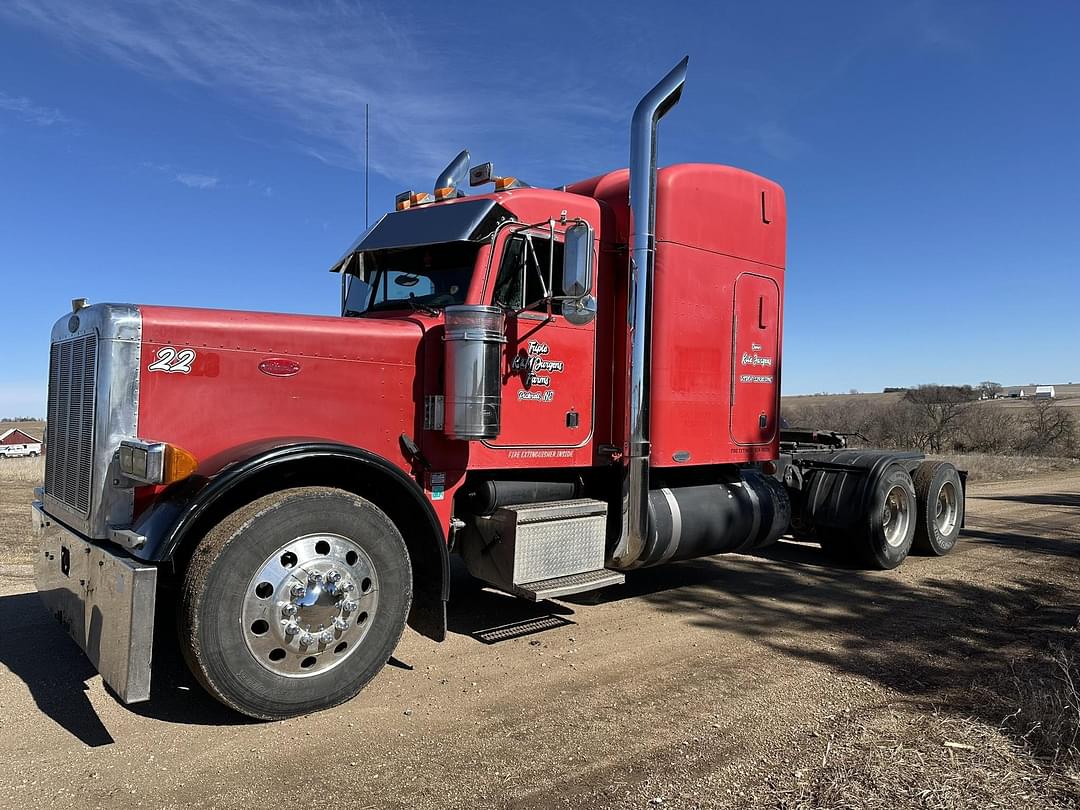 Image of Peterbilt 379 Primary image