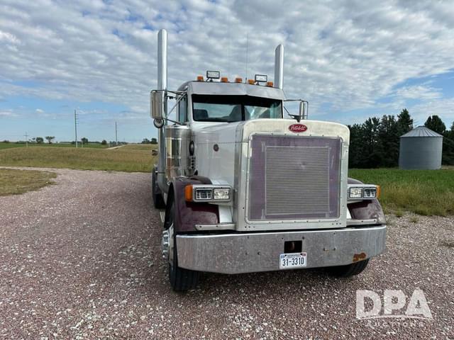 Image of Peterbilt 379 equipment image 3