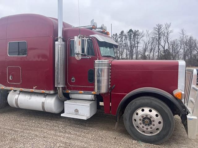 Image of Peterbilt 379 equipment image 3
