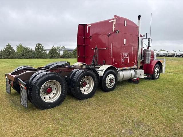 Image of Peterbilt 379 equipment image 4