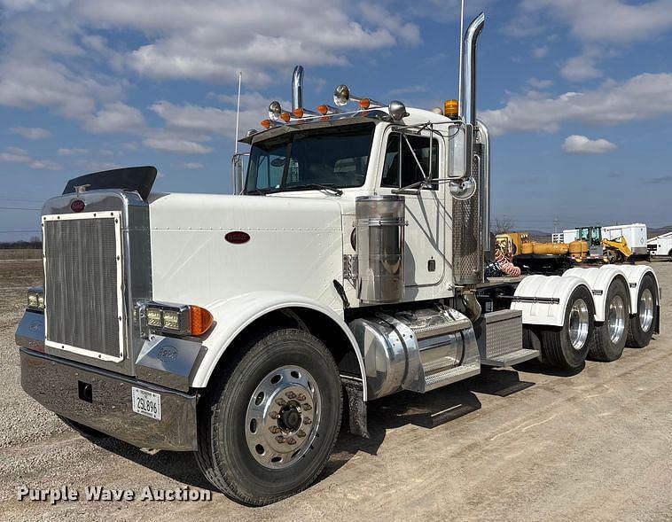 Image of Peterbilt 379 Primary image