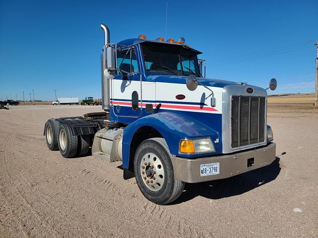 Image of Peterbilt 379 equipment image 1