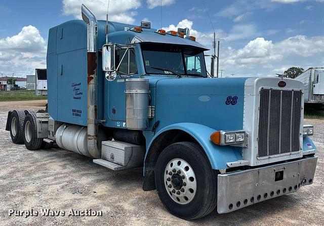 Image of Peterbilt 379 equipment image 2
