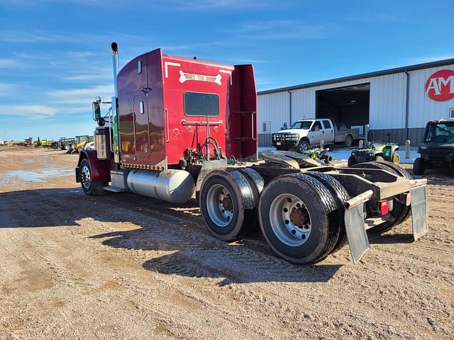 Image of Peterbilt 379 equipment image 3