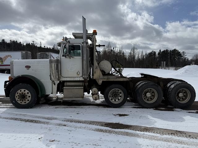 Image of Peterbilt 379 equipment image 1