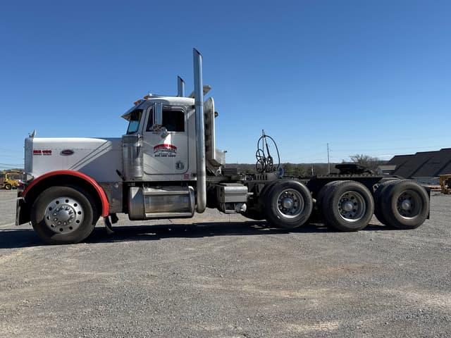 Image of Peterbilt 379 equipment image 3