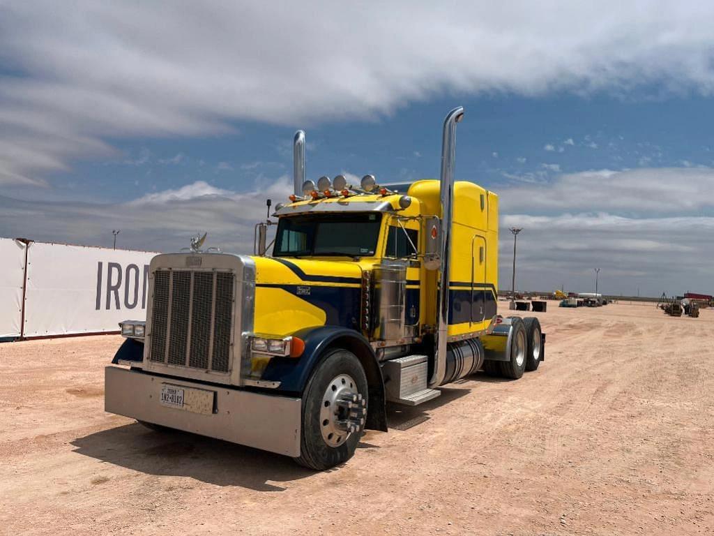 Image of Peterbilt 379 Primary image