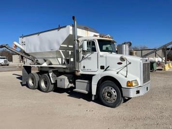 Main image Peterbilt 385