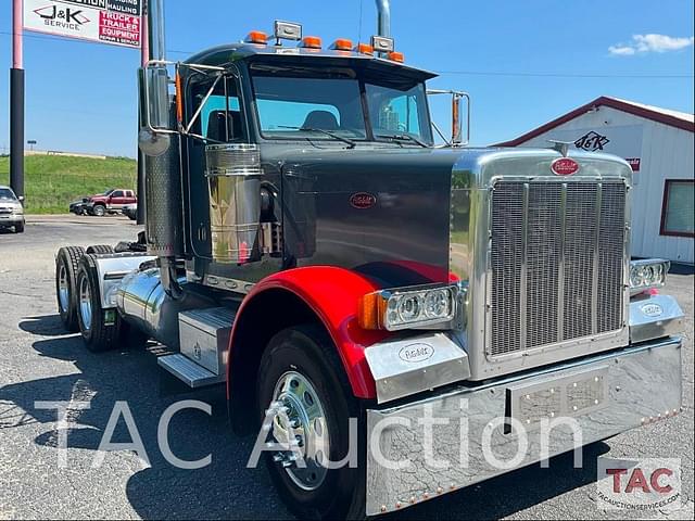 Image of Peterbilt 389 equipment image 3