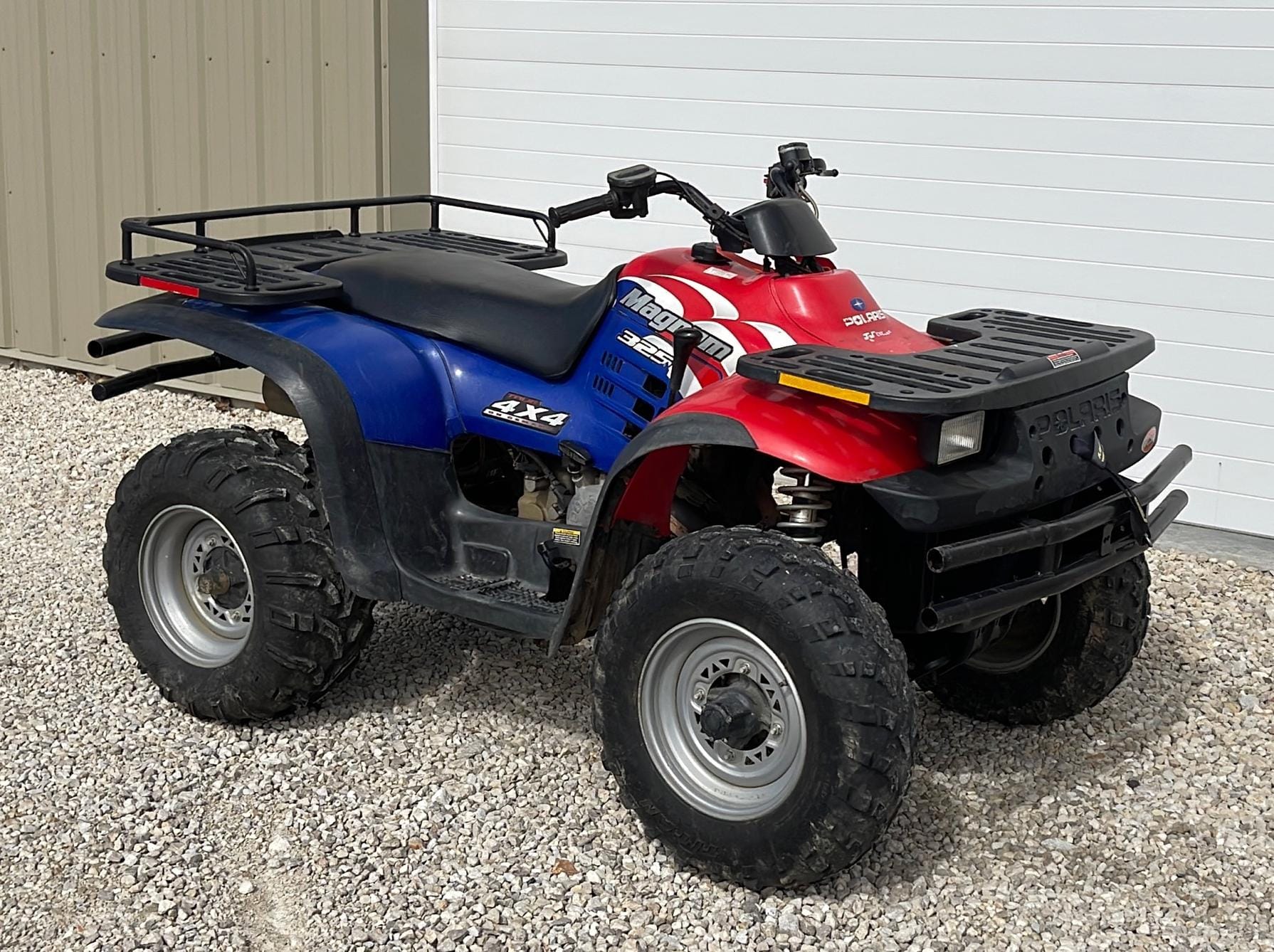 Main image Polaris Magnum 325