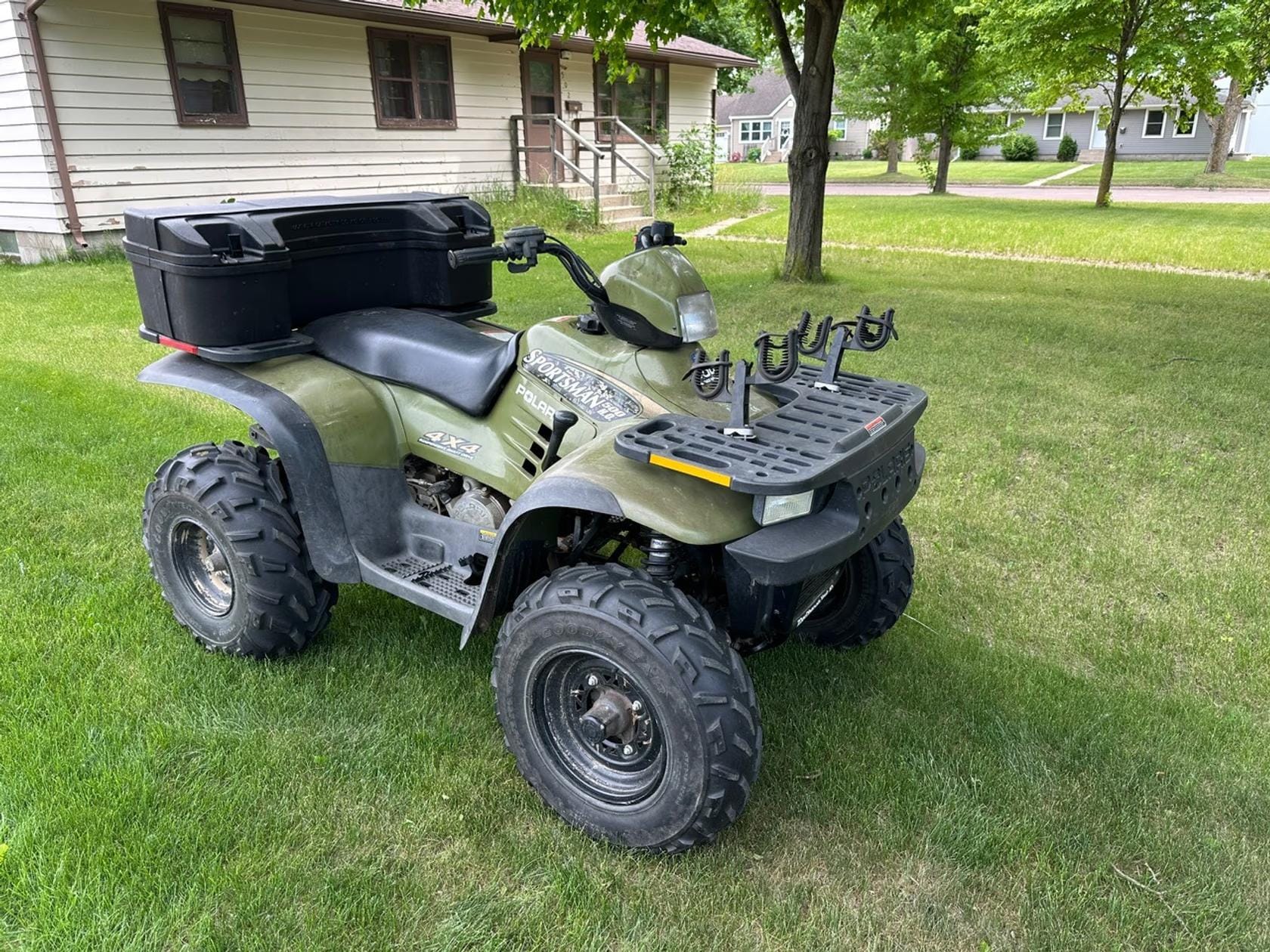 2001 Polaris Sportsman 500 Equipment Image0