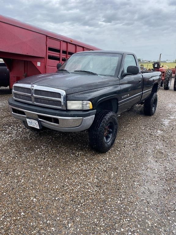 Image of Dodge Ram 2500 Primary image