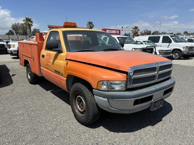 Image of Dodge Ram 2500 equipment image 1