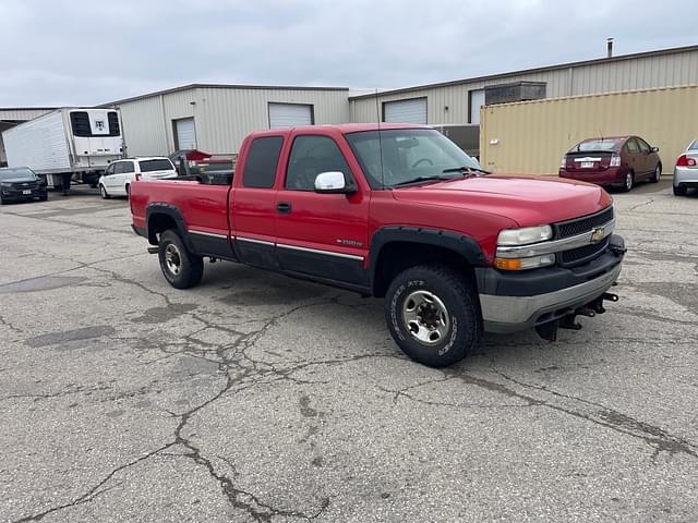 Image of Chevrolet 2500HD equipment image 1