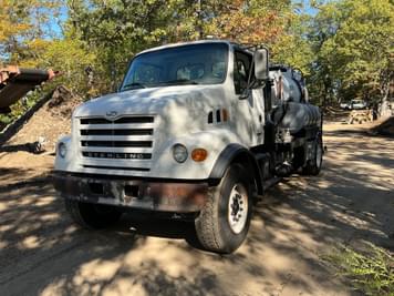 Main image Sterling L7500