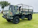 2001 Stewart & Stevenson M1078A1 Image