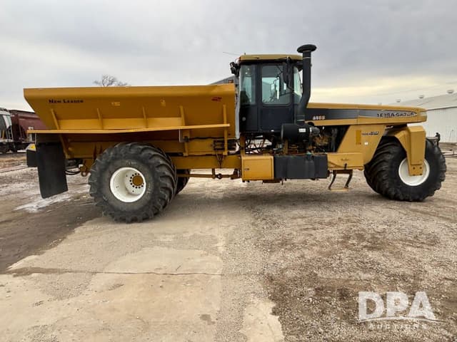 Image of Ag-Chem Terra-Gator 6103 equipment image 3