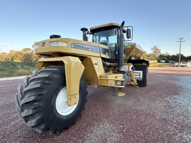 Image of Ag-Chem Terra-Gator 8103 equipment image 3
