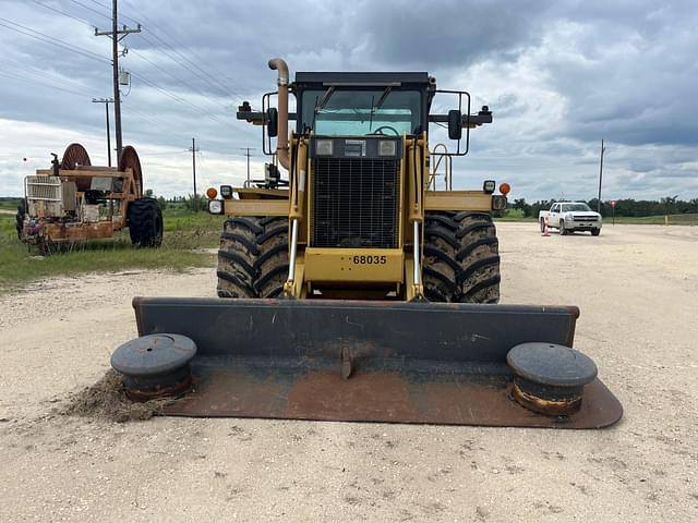 Image of Ag-Chem Terra-Gator 004 equipment image 1