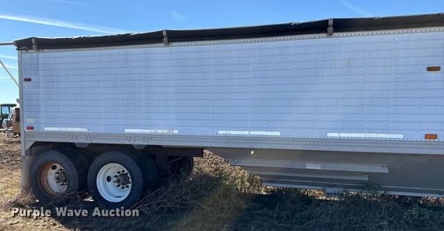 Image of Timpte Grain Trailer equipment image 3