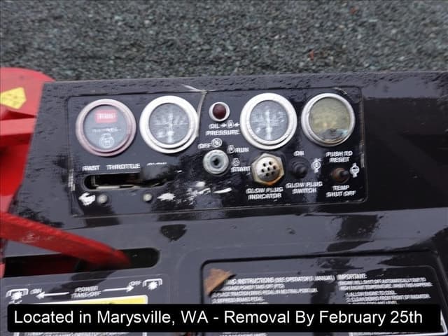 Image of Toro Groundsmaster 325-D equipment image 1