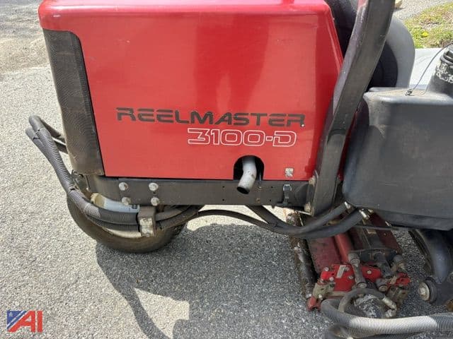 Image of Toro Reelmaster 3100D equipment image 3
