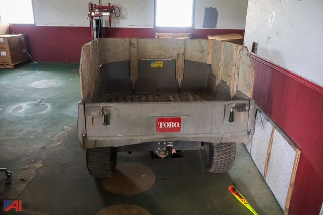 Image of Toro Workman equipment image 2