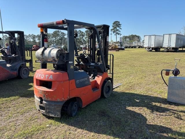 Image of Toyota 7FGU15 equipment image 4