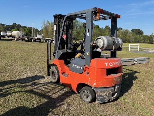 Image of Toyota 7FGU15 equipment image 2