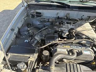 Main image Toyota Tacoma 37