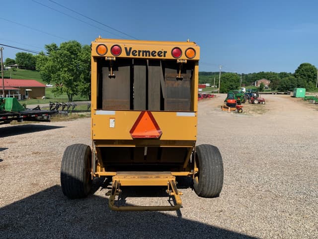 Image of Vermeer 554XL equipment image 2